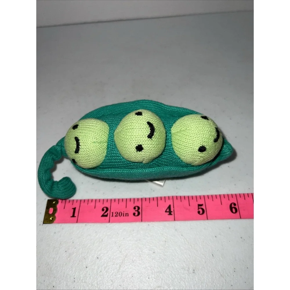 Gymboree Peas In A Pod Knit Baby Rattle Lovey Toy 2016 Plush Stuffed Toy 6